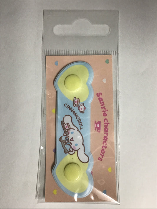 サンリオキャラクターズ×セブンイレブン オリジナルコードホルダー 対象栄養ドリンク購入特典 シナモロール