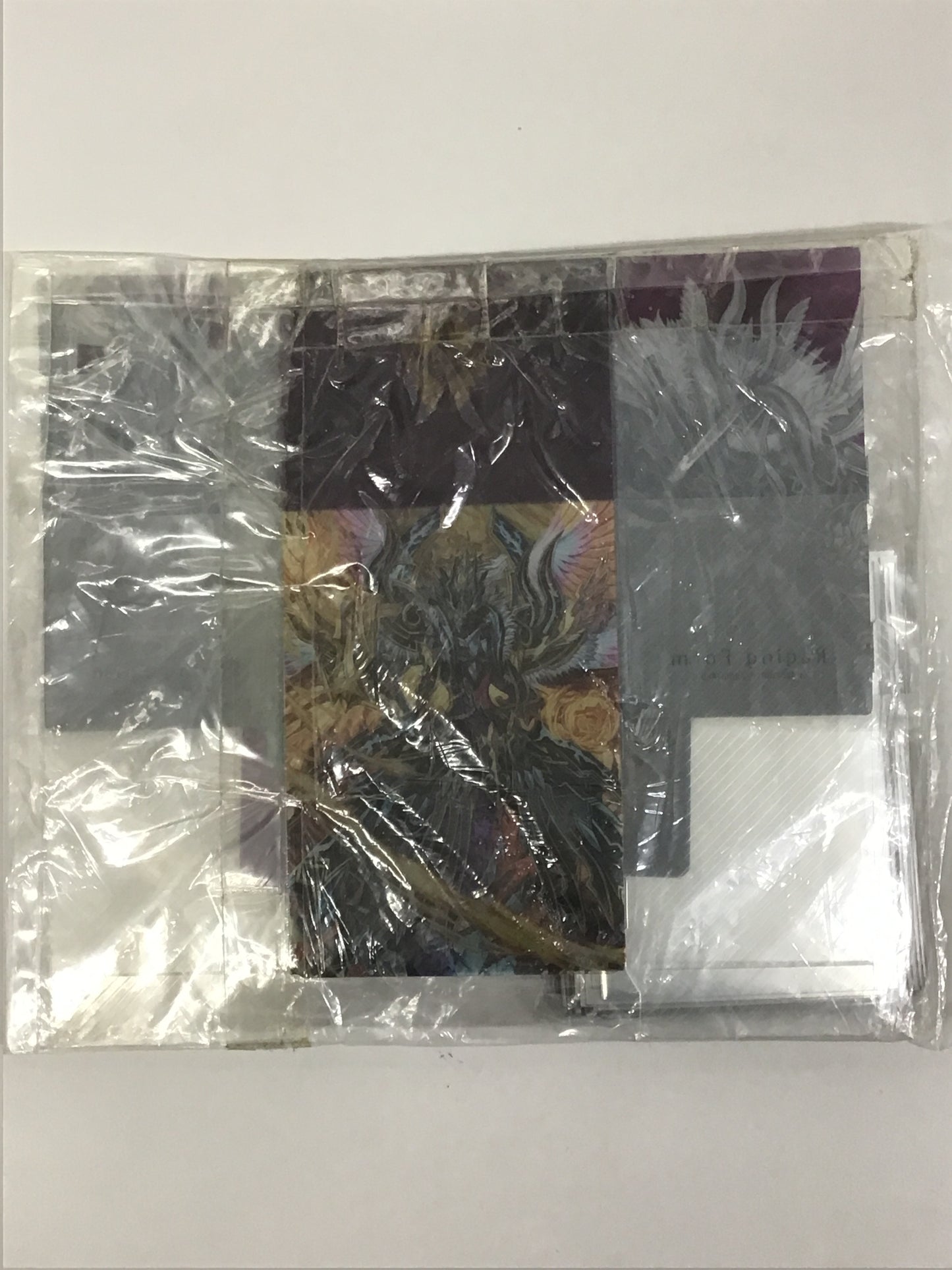 Cardfight!! Vanguard Get! Treasure Campaign Sleeve & Assembleable Deck Holder Set The Raging