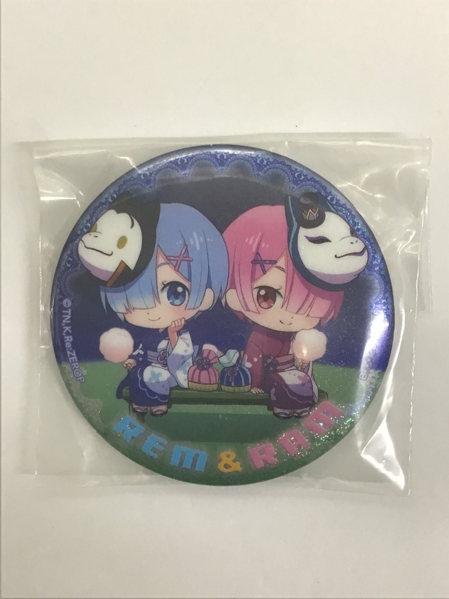Re:Zero - Starting Life in Another World Rem & Ram Aso-to 3 C Prize Can Badge Rem & Ram B