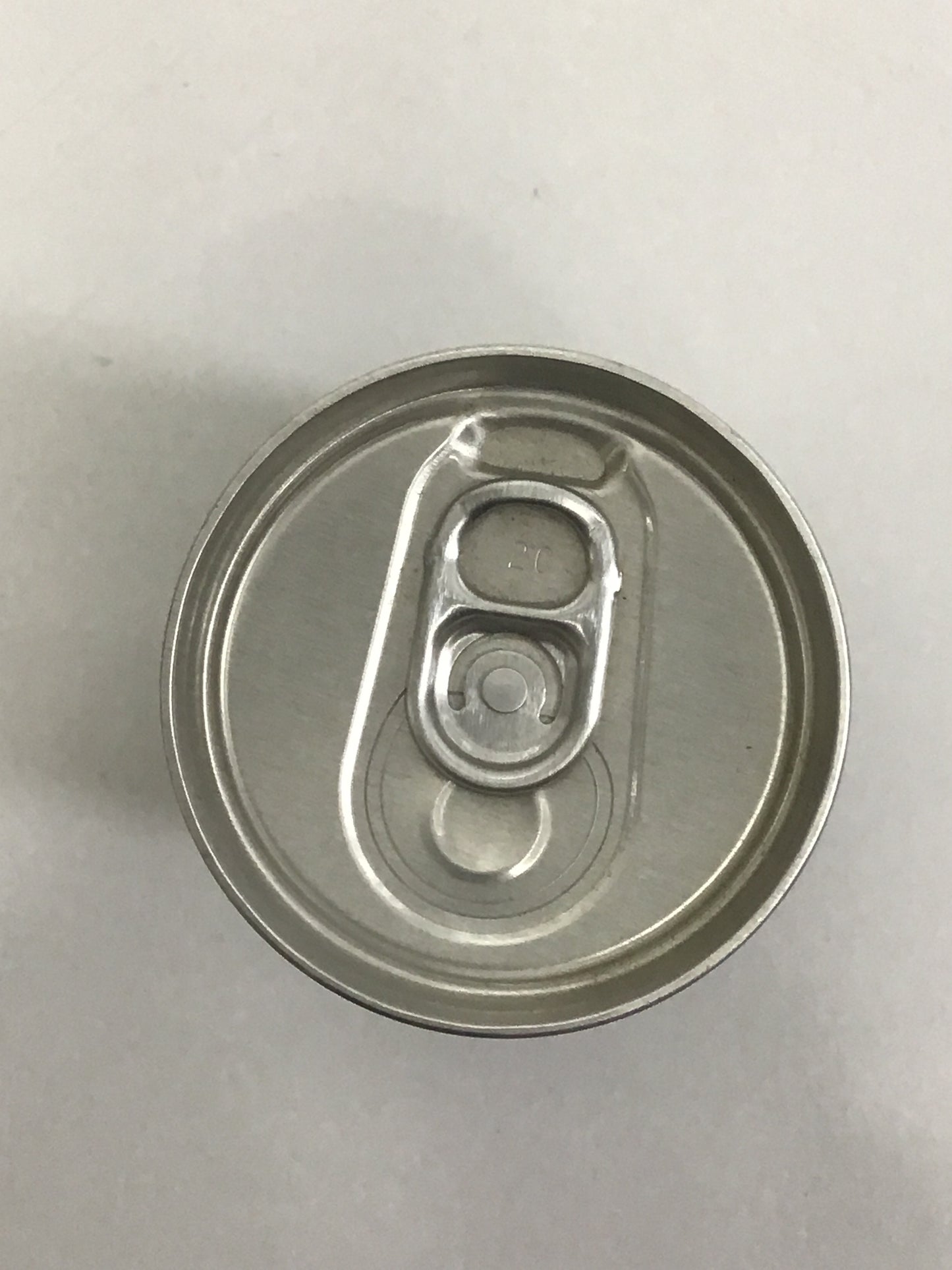 ウルトラセブン 誕生40周年記念ドリンク アンヌ缶